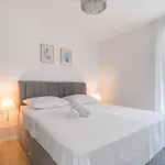 Апартаменты Golden Luxury