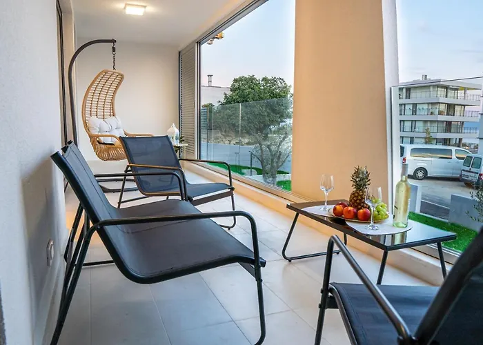 Golden Luxury * Split
